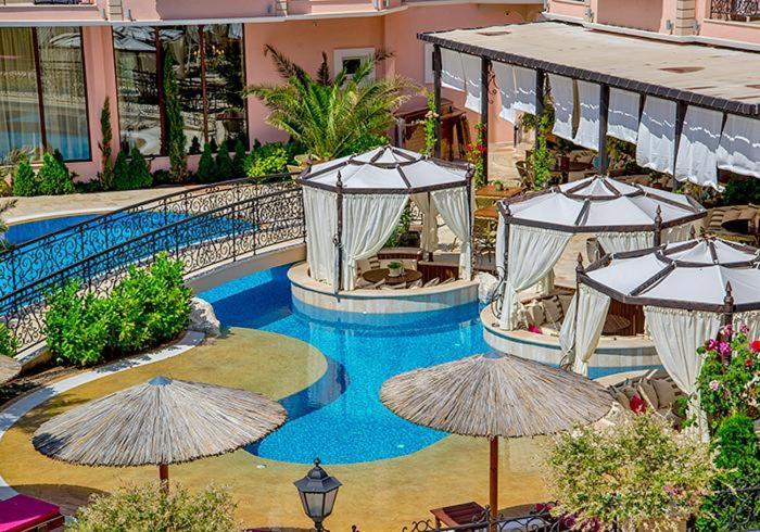 Sea Romance Aparthotel ซันนีบีช ภายนอก รูปภาพ